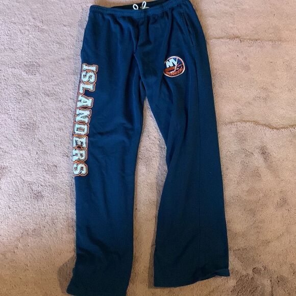 Islander Sweatpants - Picture 2 of 5